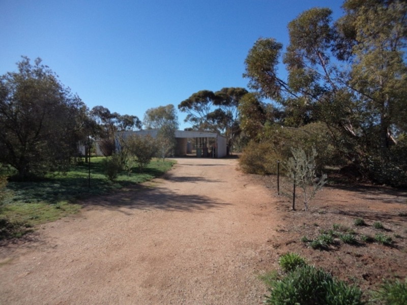 1 Combe Street, Ultima VIC 3544