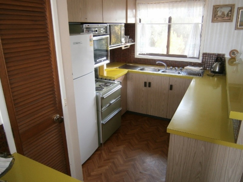 141 Lakeside Drive, Lake Boga VIC 3584