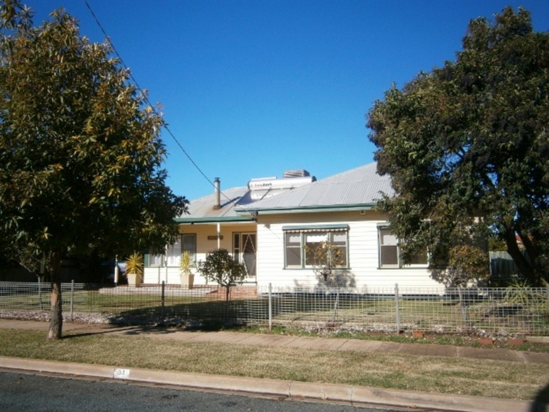 31 Burton Street, Swan Hill VIC 3585