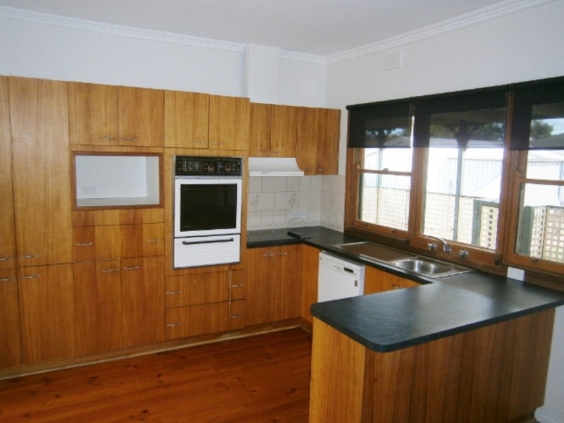 31 Burton Street, Swan Hill VIC 3585