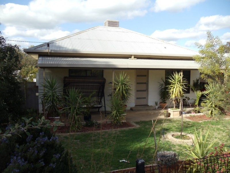 16 Bell Street, Nyah VIC 3594