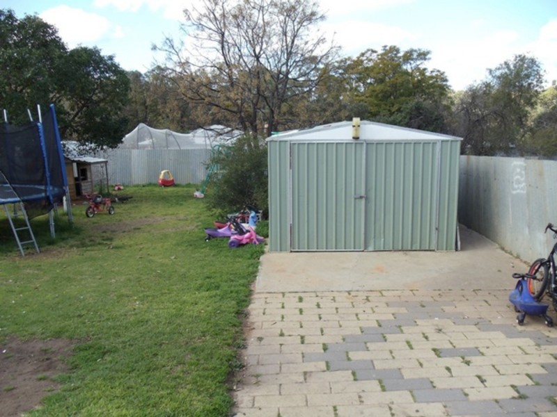 16 Bell Street, Nyah VIC 3594