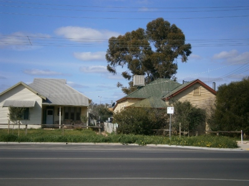 27-33 Beveridge Street, Swan Hill VIC 3585