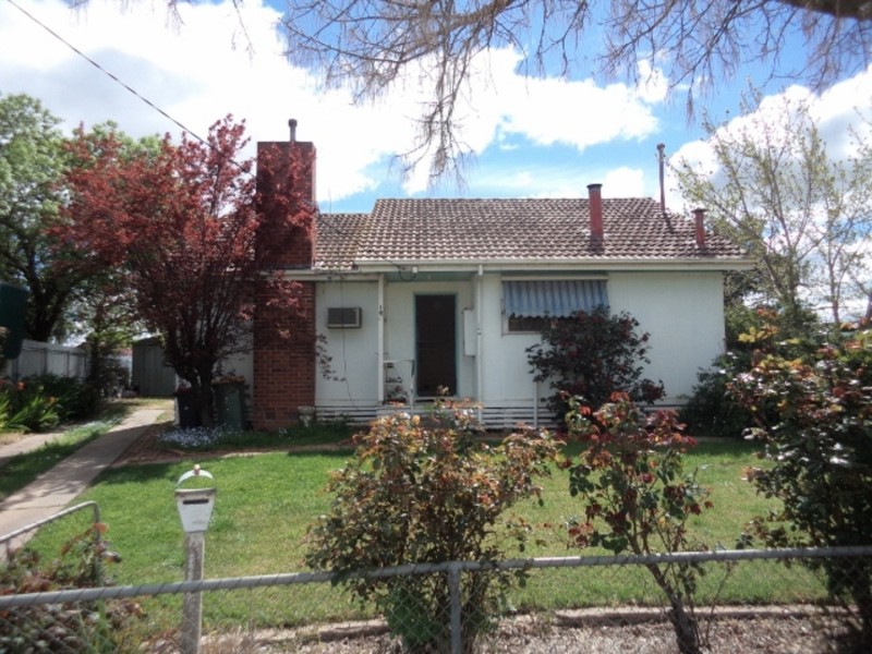 16 Cadell Street, Swan Hill VIC 3585