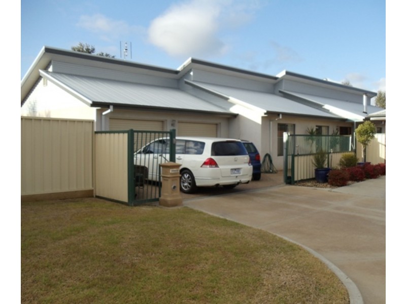 3/5 Palaroo Street, Swan Hill VIC 3585