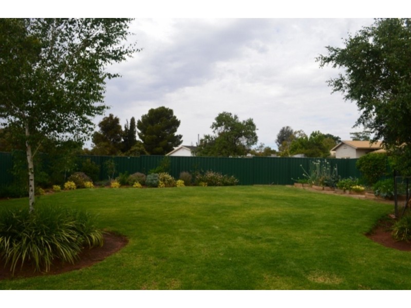 1 Barnett Street, Swan Hill VIC 3585