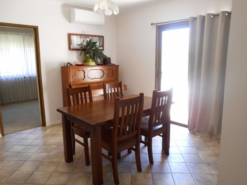 9 Mellor Grove, Swan Hill VIC 3585