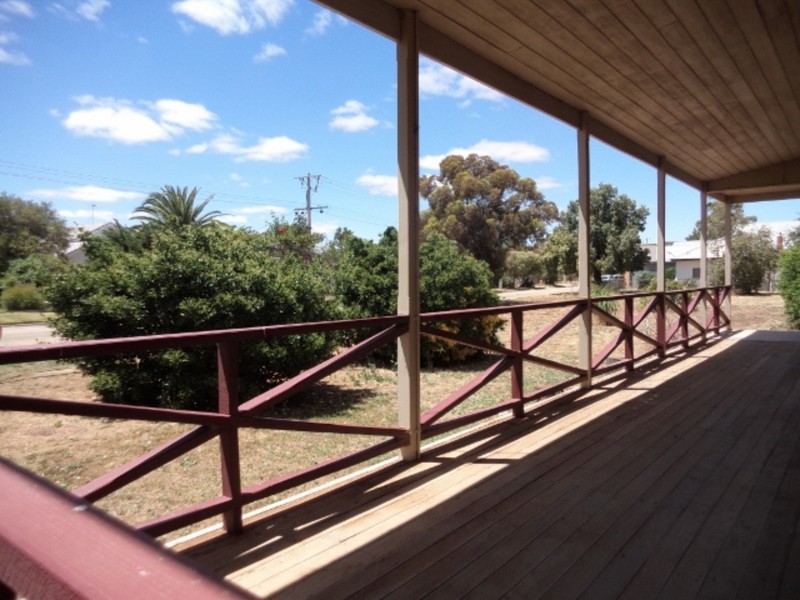 17 O’Connor Street, Nyah West VIC 3595