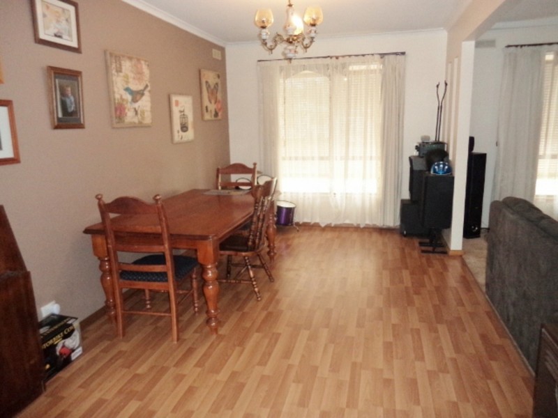 175 Stradbroke Avenue, Swan Hill VIC 3585