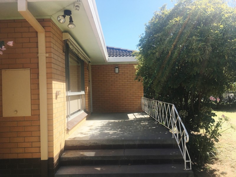 7 Mellor Grove, Swan Hill VIC 3585