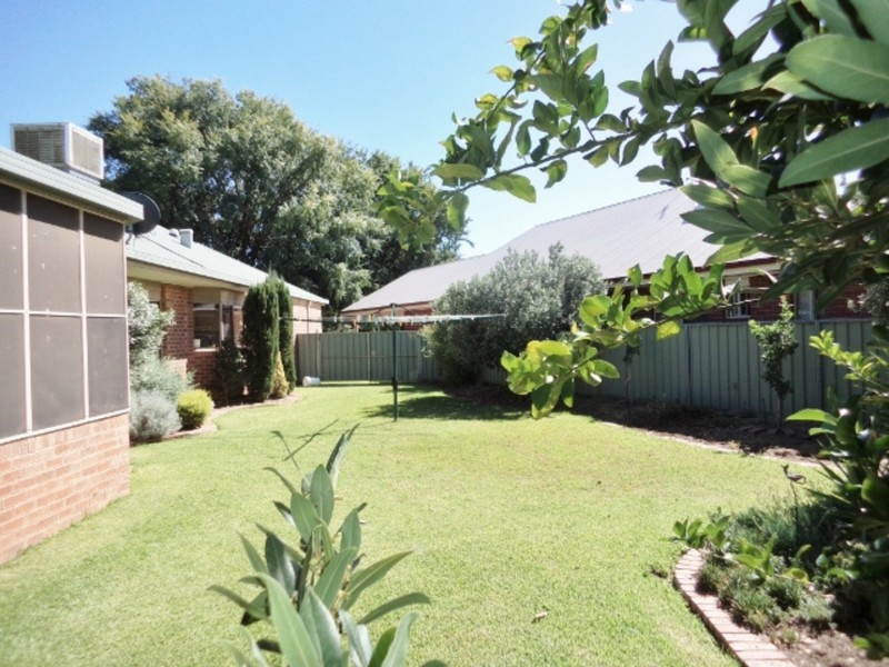 23 Currawong Court, Swan Hill VIC 3585