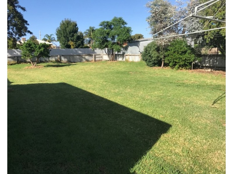 81 Monash Avenue, Nyah West VIC 3595