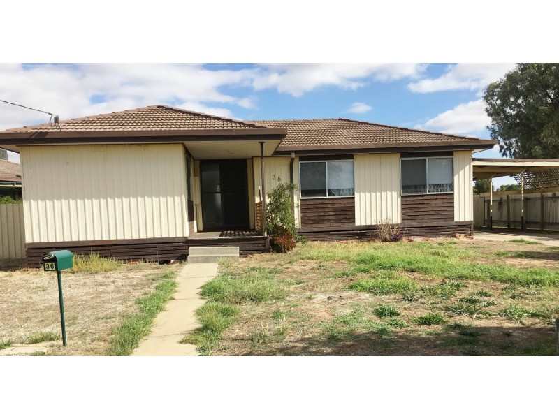 36 Harrison Cres, Swan Hill VIC 3585