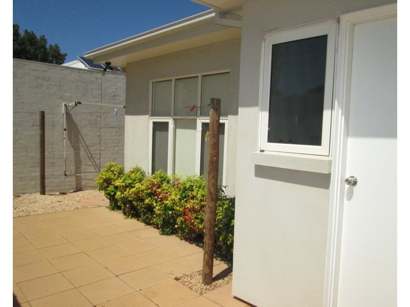 2/463 Campbell Street, Swan Hill VIC 3585