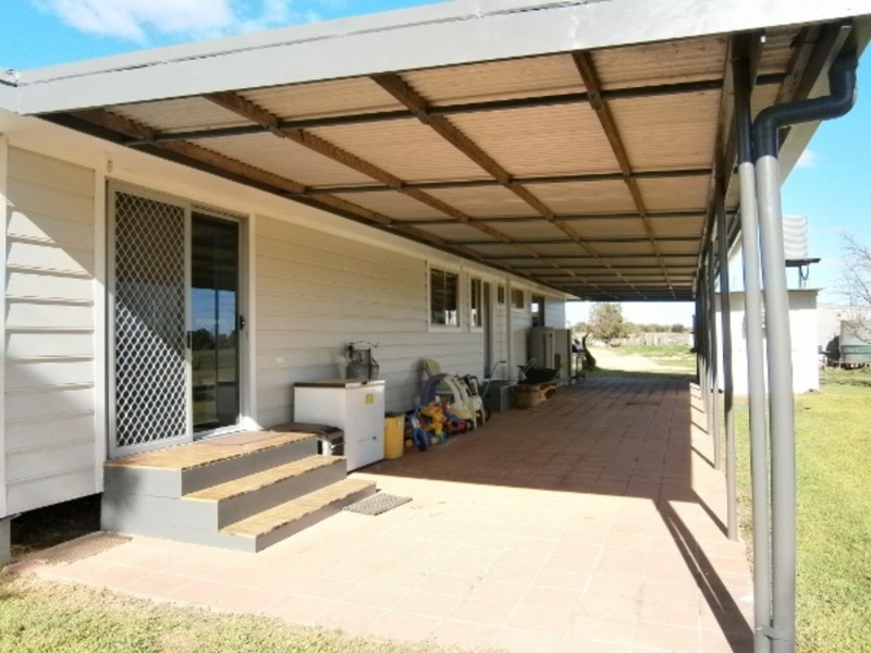 82 Hobson Road, Vinifera VIC 3591