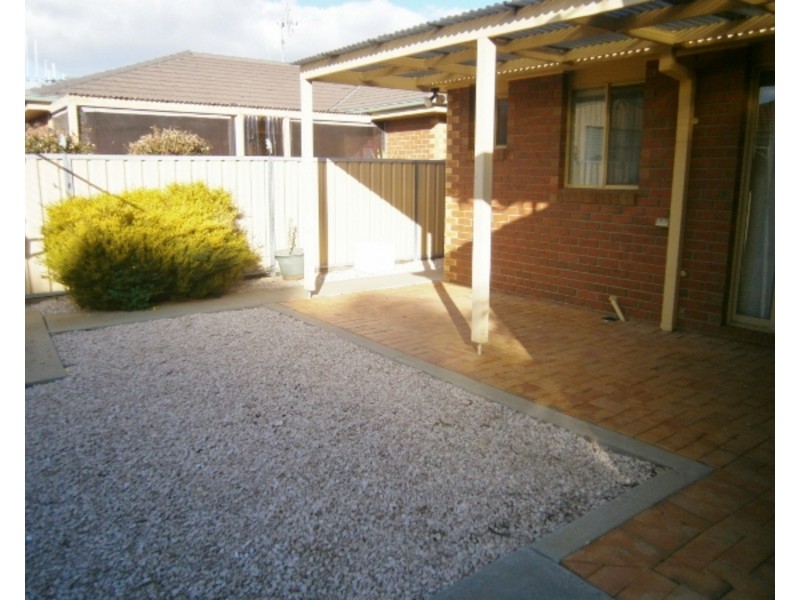 1/183 Murlong Street, Swan Hill VIC 3585