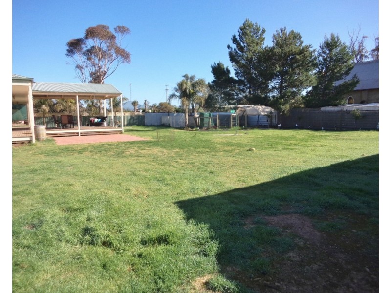 6-8 Cameron Street, Ultima VIC 3544