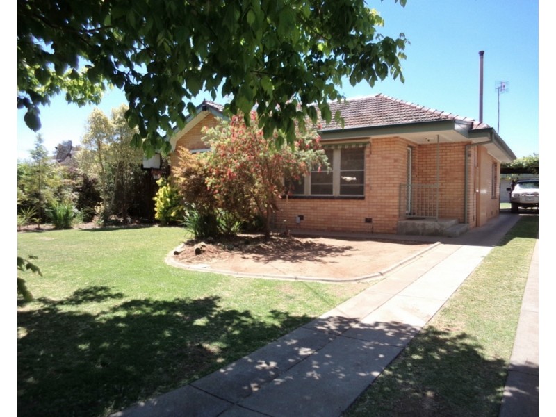 15 Chisholm Street, Swan Hill VIC 3585