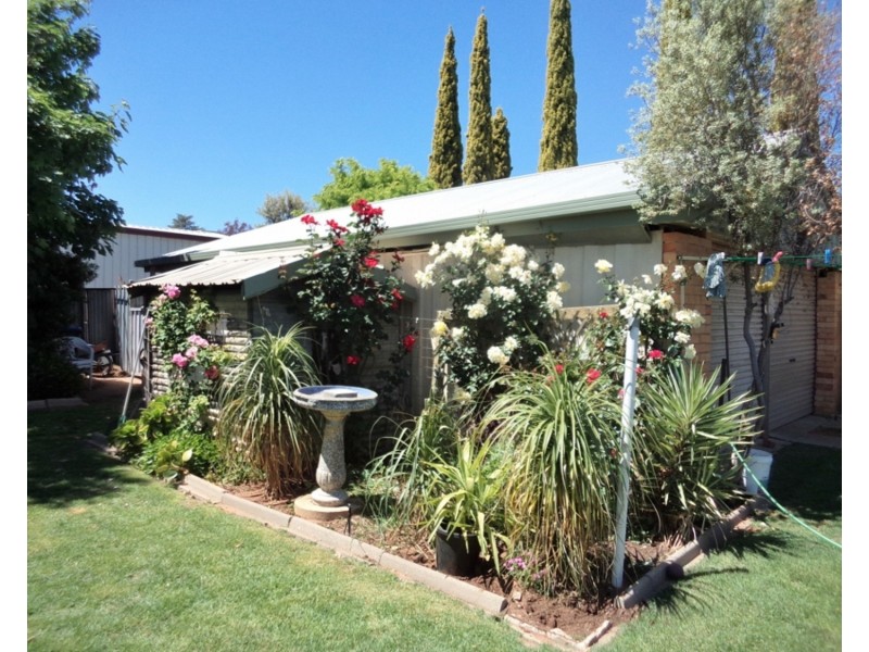 15 Chisholm Street, Swan Hill VIC 3585
