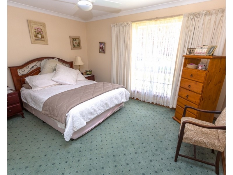 63 Poole Boulevard, Swan Hill VIC 3585