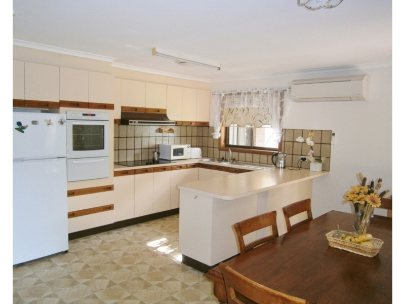 30 Wilkins Grove, Swan Hill VIC 3585