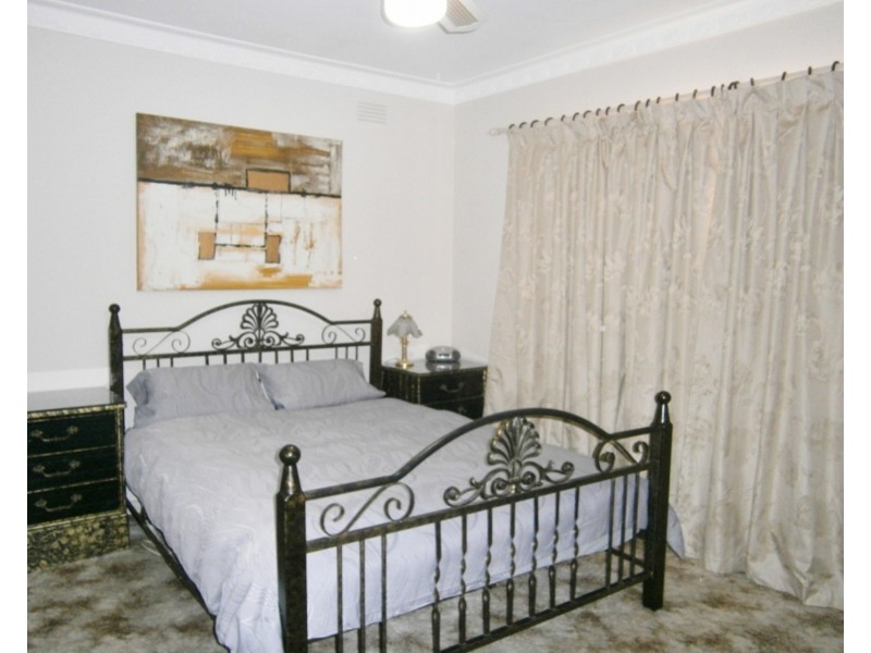 111 Thurla Street, Swan Hill VIC 3585