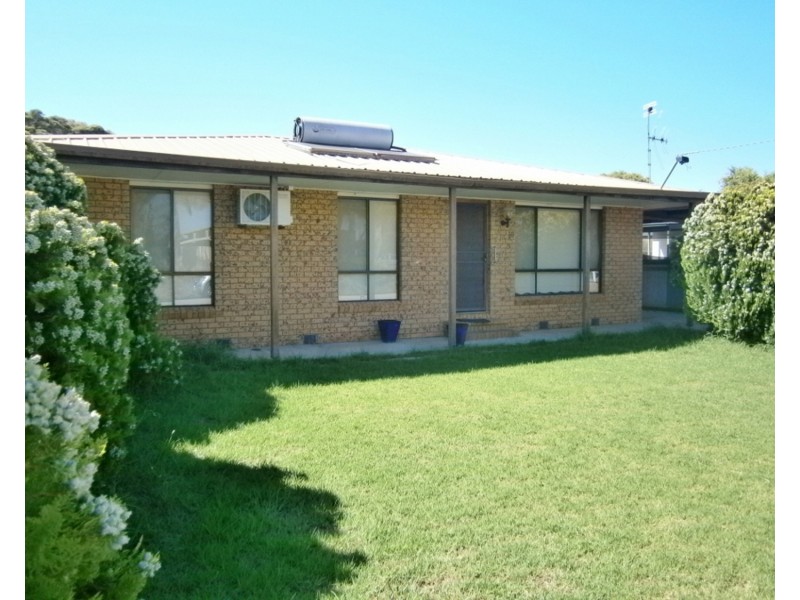 10 Jacaranda Crescent, Lake Boga VIC 3584