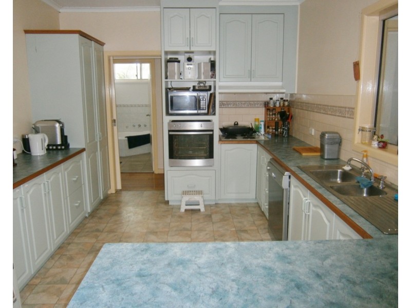 44 Pritchard Street, Swan Hill VIC 3585