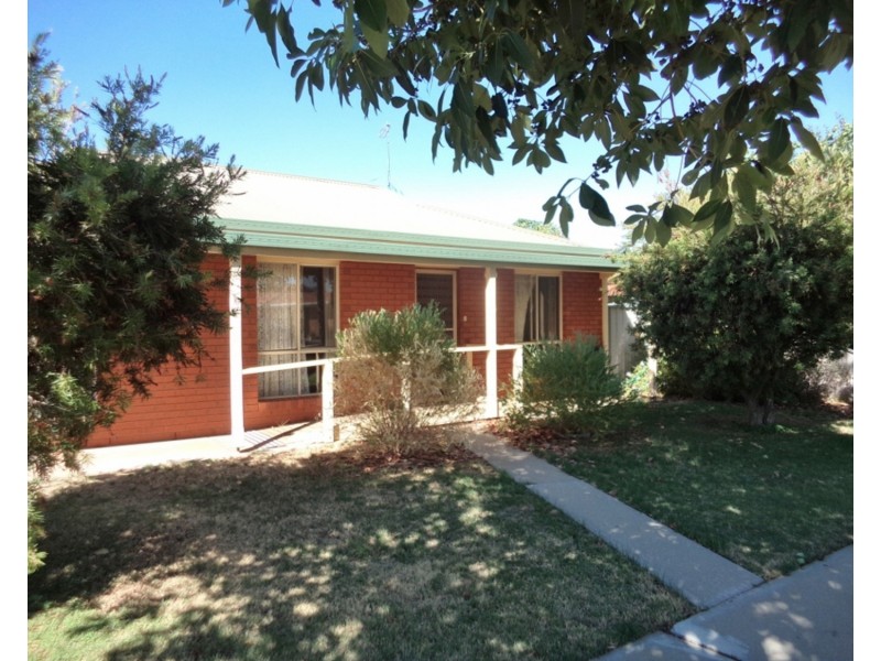 1/11 Foster Street, Swan Hill VIC 3585