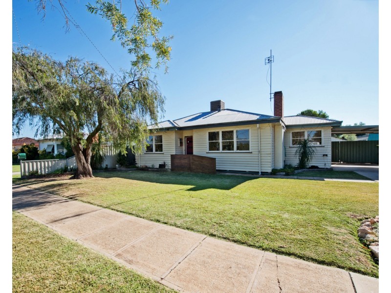 122 Chapman Street, Swan Hill VIC 3585