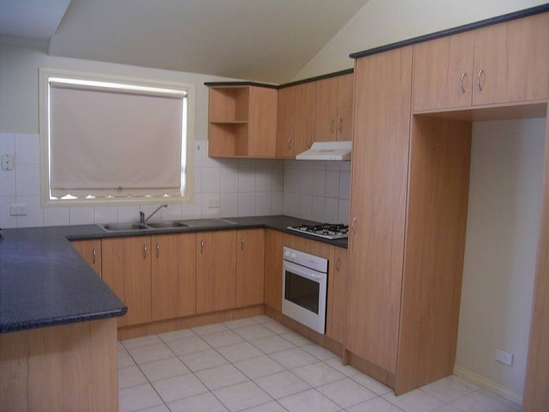 60 CHRIS Court, Hillside VIC 3037