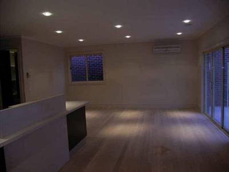 1/20 Westminster Avenue, Hillside VIC 3037