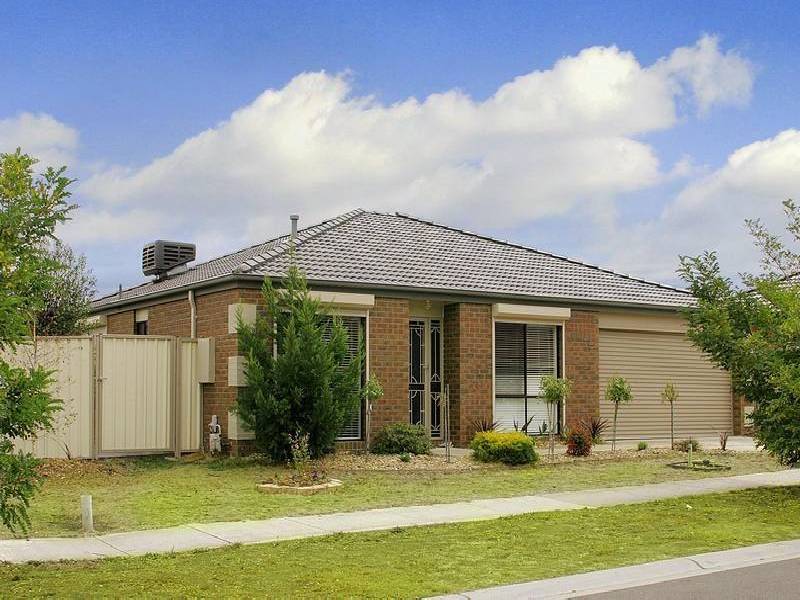 45 Cardinia Crescent, Taylors Hill VIC 3037