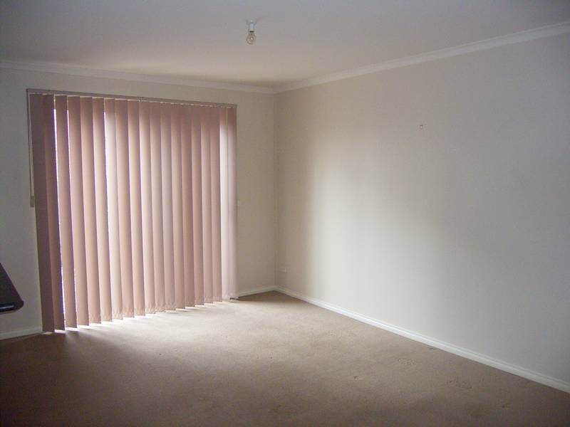 47 Village Avenue, Taylors Lakes VIC 3038