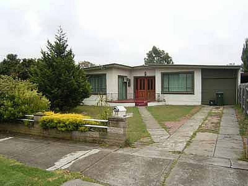 51 Errington Road, St Albans VIC 3021