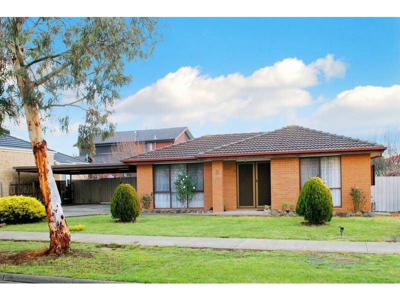 3 Lionheart Avenue, Taylors Lakes VIC 3038