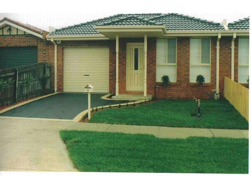 48 Saratoga Crescent, Keilor Downs VIC 3038