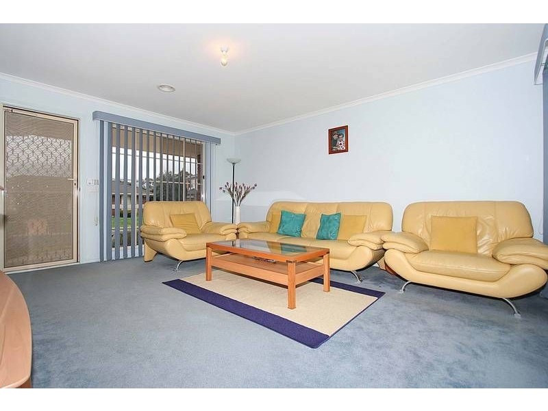 25 Milligan Parade, Sydenham VIC 3037