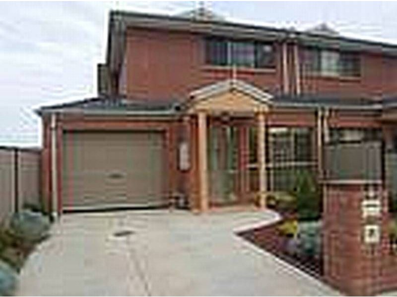 6 Erskine Way, Sydenham VIC 3037