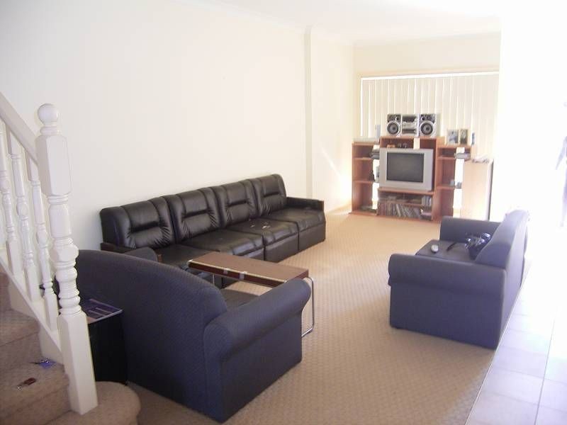 6 Erskine Way, Sydenham VIC 3037