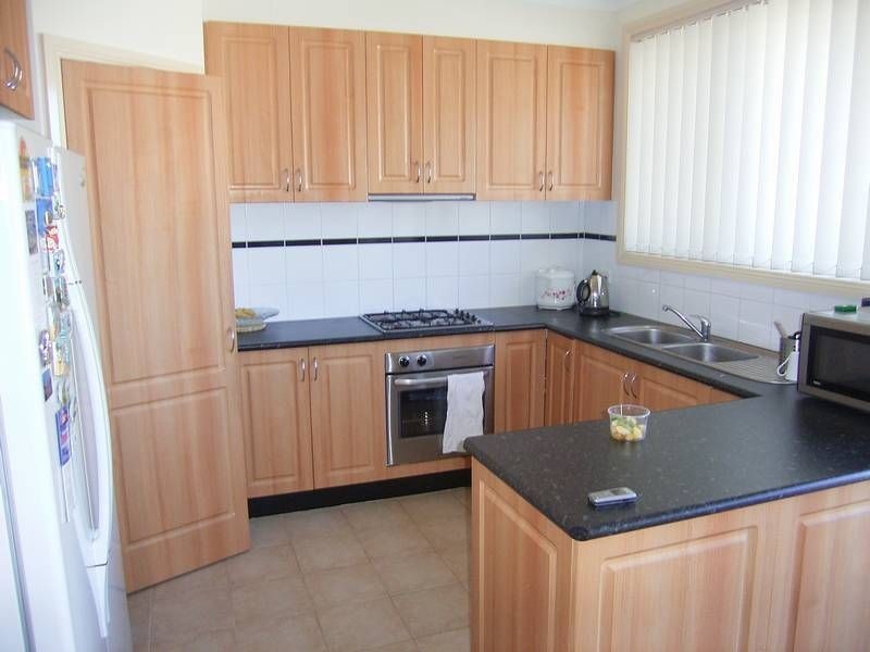 6 Erskine Way, Sydenham VIC 3037