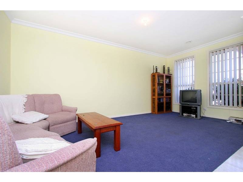 48 Saratoga Crescent, Keilor Downs VIC 3038