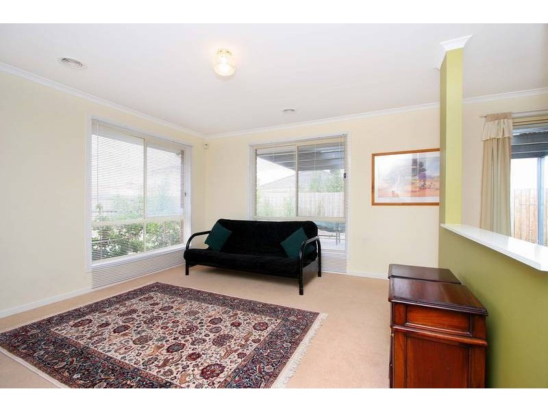 9 Moray Close, Taylors Hill VIC 3037