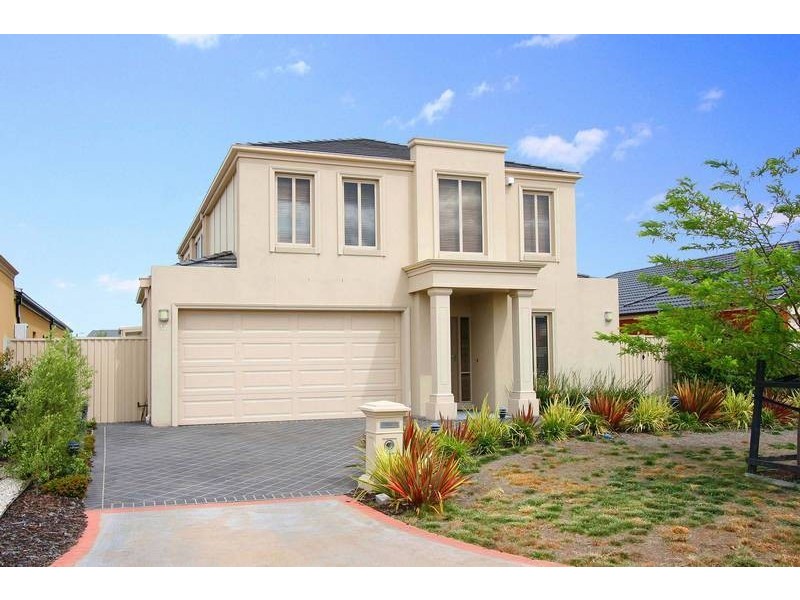 17 Wisteria Close, Taylors Hill VIC 3037