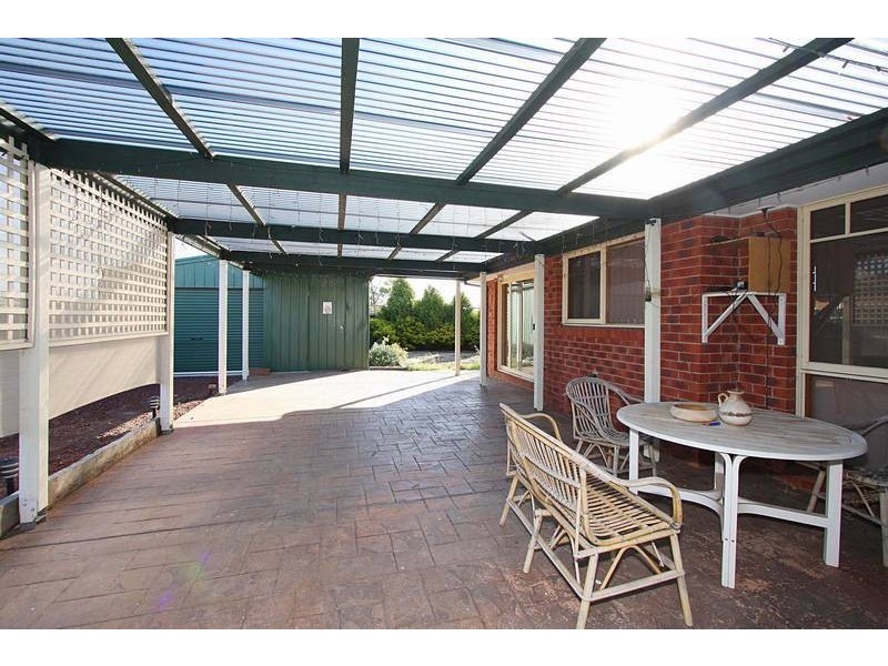 13 Chircop Close, Sydenham VIC 3037