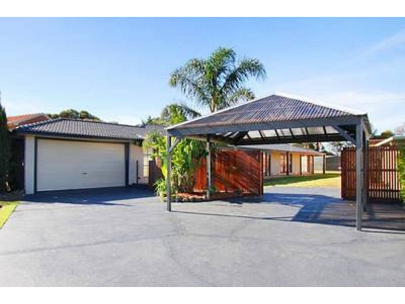 12 Delmar Court, Taylors Lakes VIC 3038