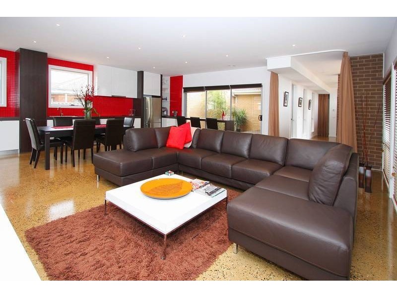 19 Counihan Avenue, Caroline Springs VIC 3023