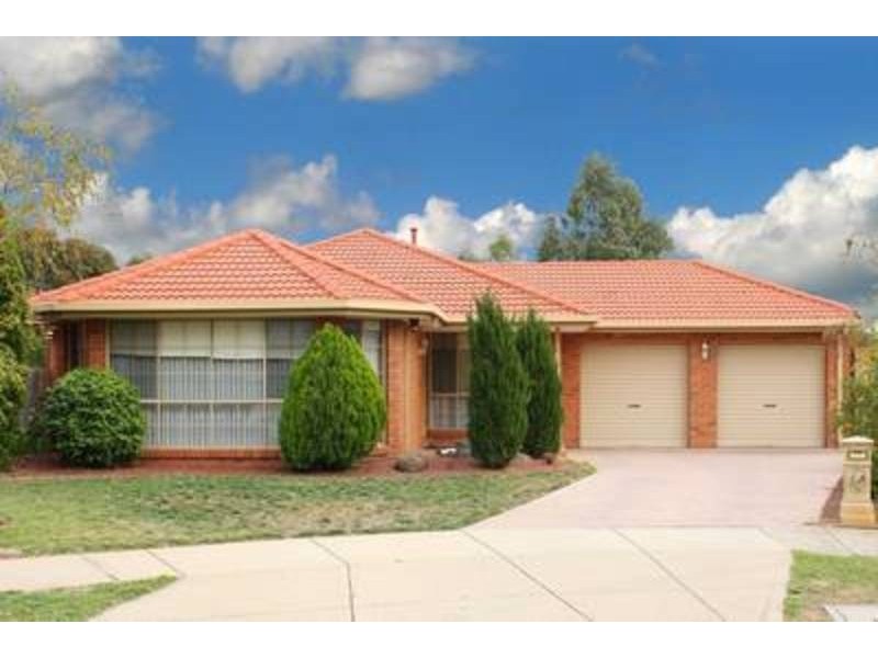 26 Parrakeet Court, Taylors Lakes VIC 3038