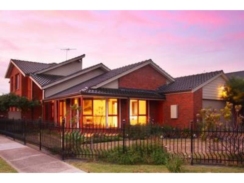 29 Morris Drive, Keilor Downs VIC 3038