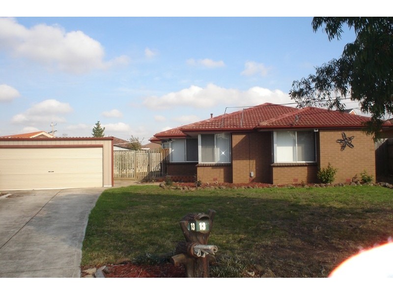 13 Seville Court, Kings Park VIC 3021